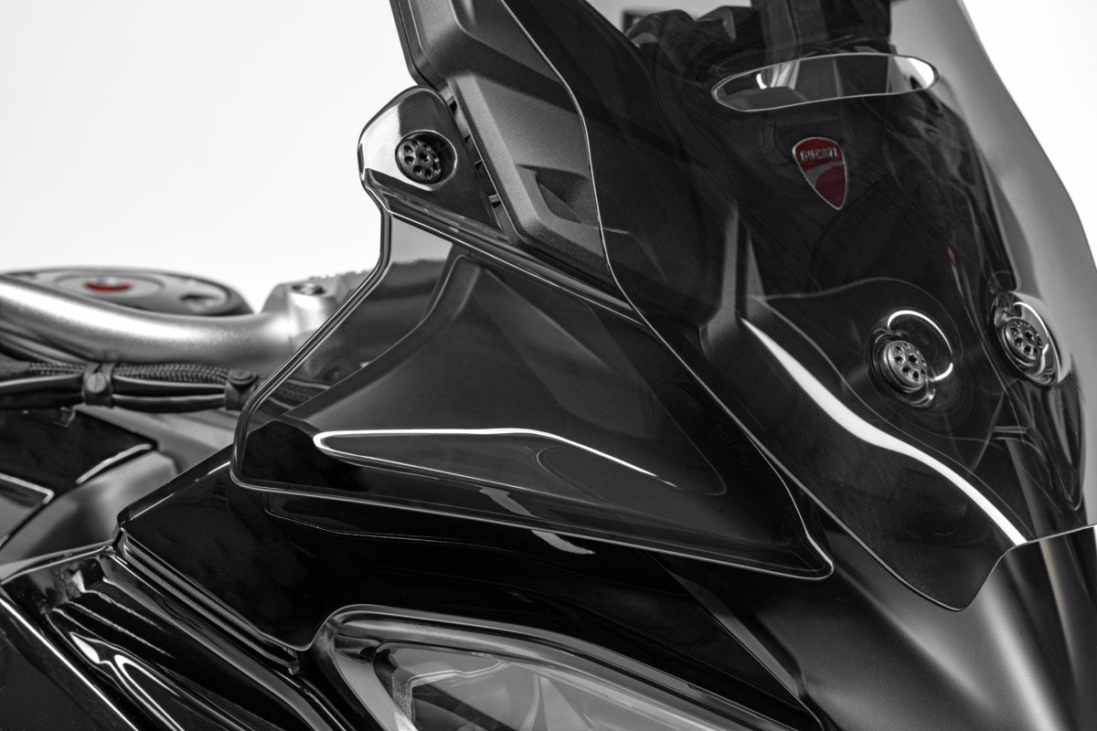 SMOKE-TINTED DEFLECTOR KIT 1706