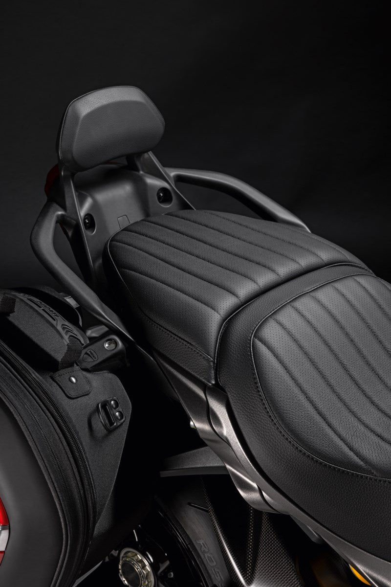 Premium Passenger Seat - 96881411AA