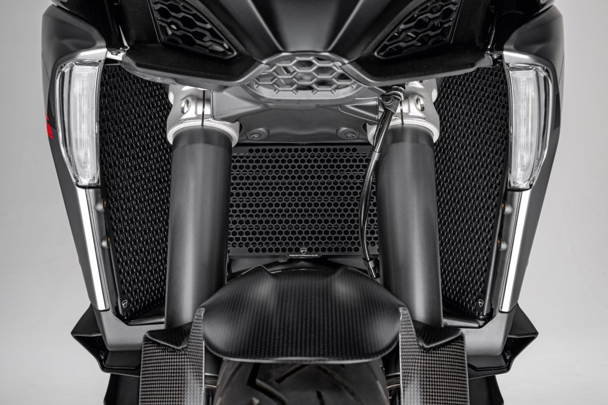 OIL RADIATOR PROTECTION GRID 1706