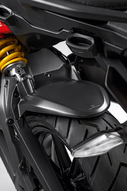 REAR MUDGUARD CARBON