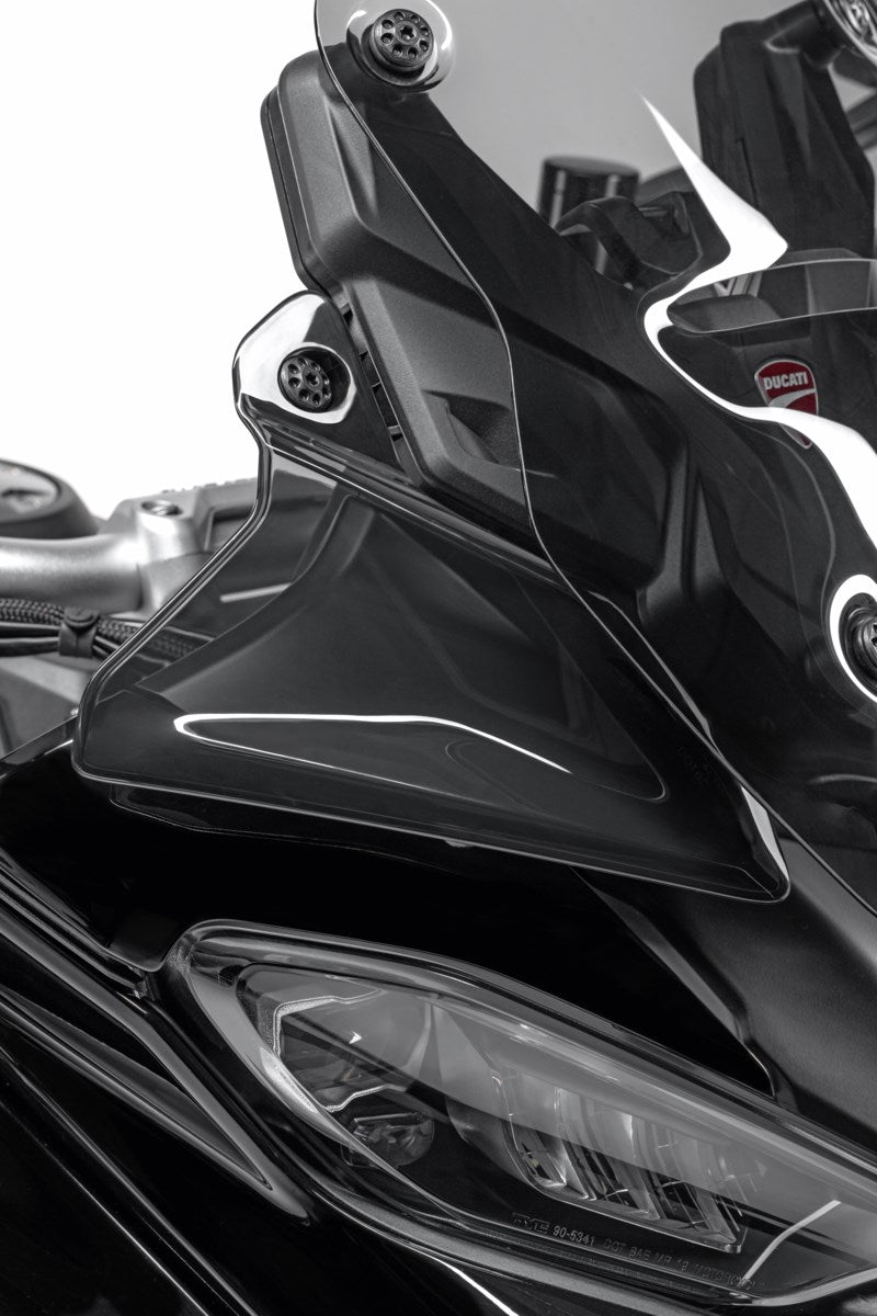 SMOKE-TINTED DEFLECTOR KIT 1706