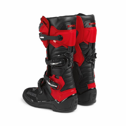 Explorer T7 Cross Boots