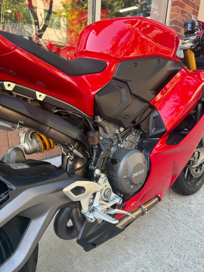 Panigale V2
